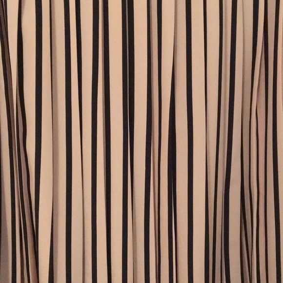 Vintage maxi skirt. - Picture 2 of 3